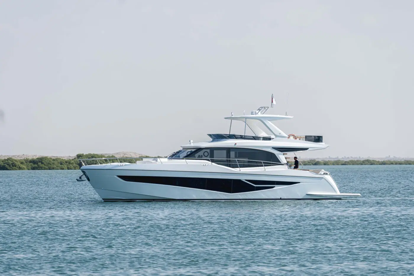 Gulf Craft 60 Exterior